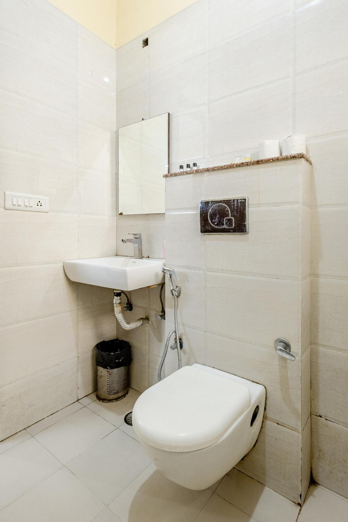 Lime Tree Studio Near Fortis Gurgaon Exterior photo
